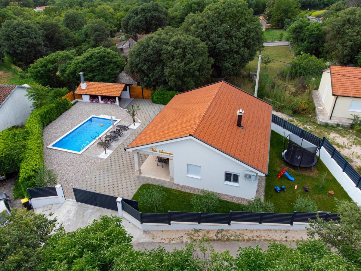 Villa Antonija Любушки Экстерьер фото